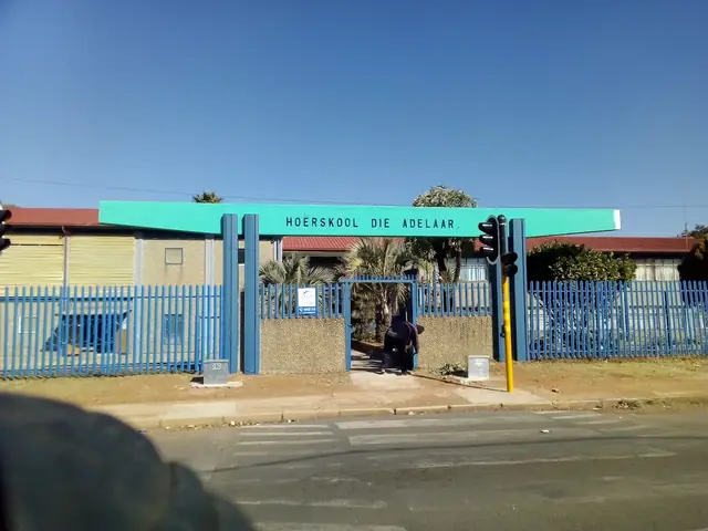Hoërskool Die Adelaar entrance gate and fence in Roodepoort