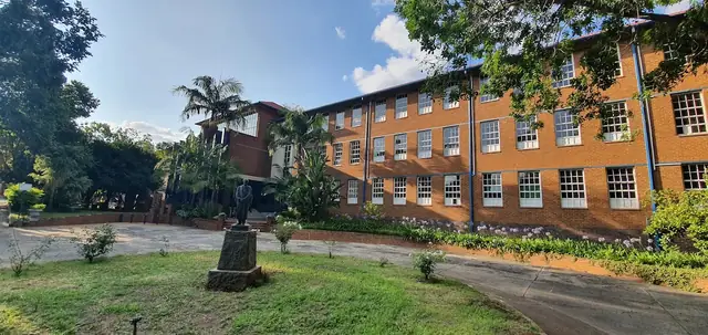 Hoërskool Langenhoven main building and garden in Pretoria