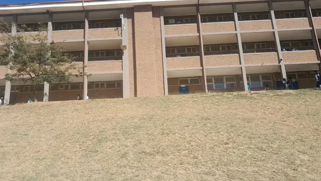 Multi-storey classroom block at Hoërskool Uitsig