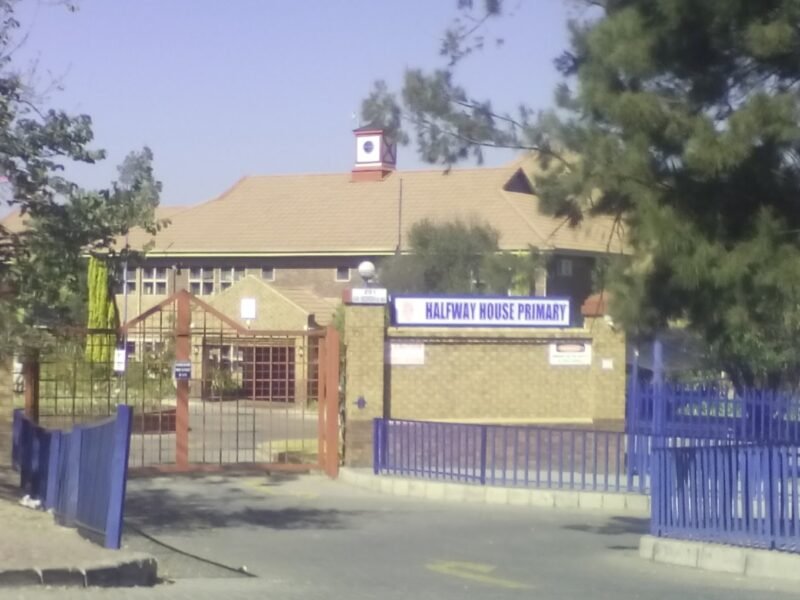 Laerskool Halfway House Primary School Admissions | Contact Details