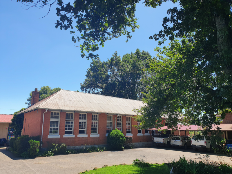 Nottingham Road Primary School Admissions | Contact Details